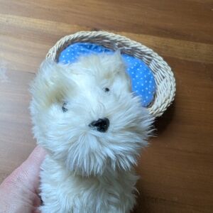 AGD- "Coconut" Dog With Bed